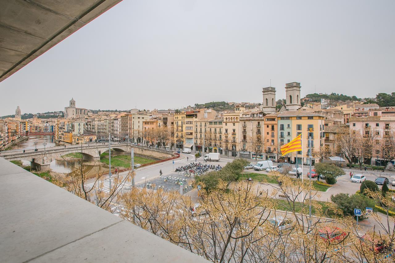 Flateli - Placa Catalunya 42 Girona Bagian luar foto